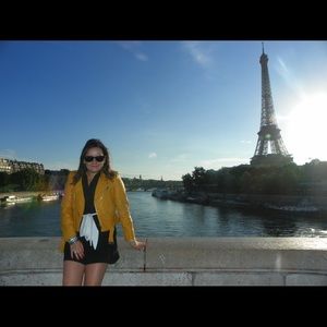 Meet your Posher, Melissa